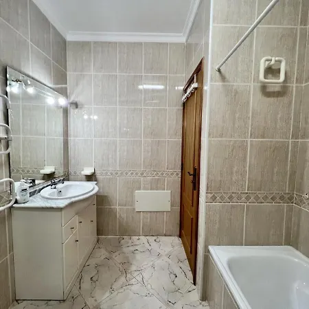 Elegant With Pool By Homing Apartment