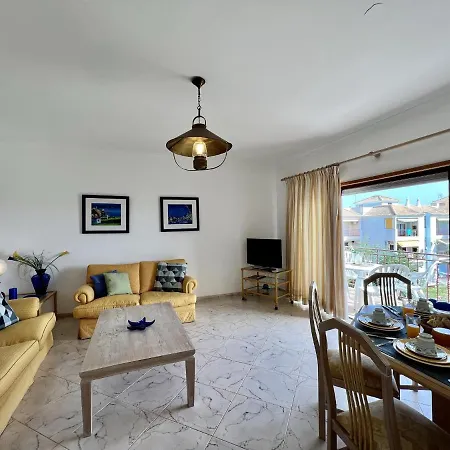 Elegant With Pool By Homing Apartment *