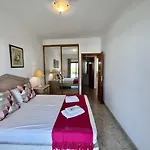 Appartement Elegant With Pool By Homing Quarteira