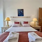 Elegant With Pool By Homing