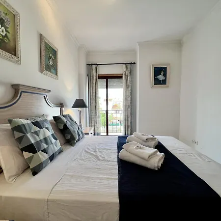 Lejlighed Elegant With Pool By Homing
